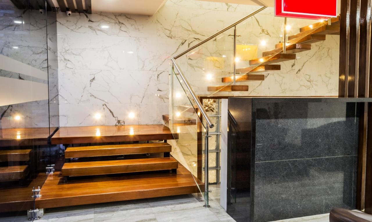 Hotel Regency Boutique La Feria Богота Экстерьер фото